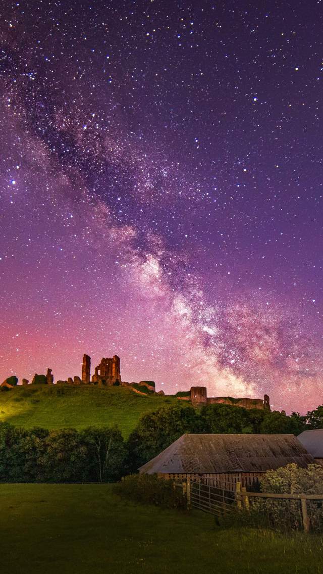 Corfe Castle and the Milky Way