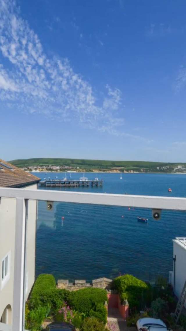 Holiday lets in Swanage with seaviews