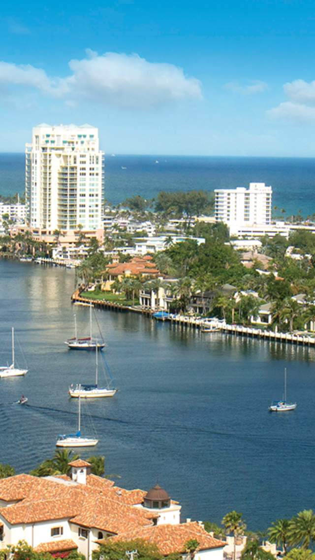 Aerial view of Fort Lauderdale, FL