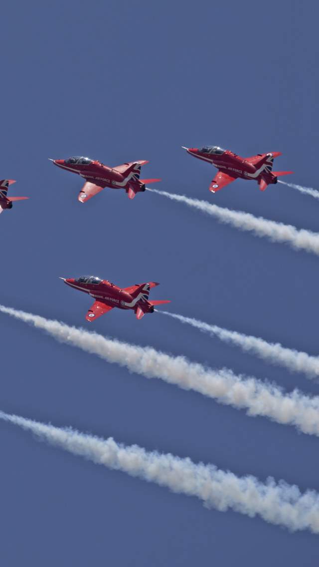 Red Arrows Airshow Desktop Landscape