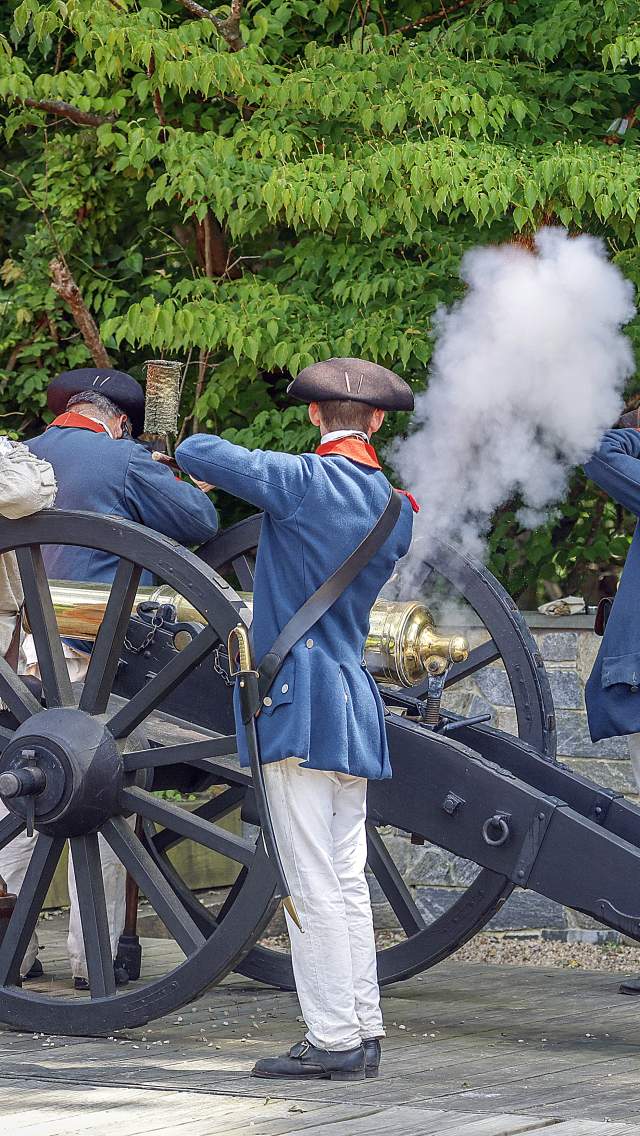 American Revolution Museum Cannon Firing