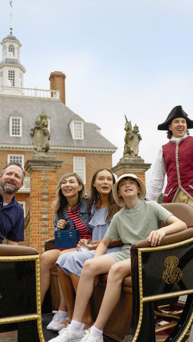 Governor's Palace Family Carriage Ride at Colonial Williamsburg