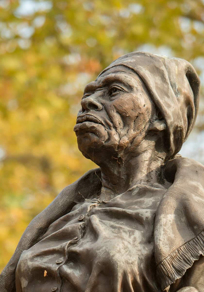 Tubman Statue