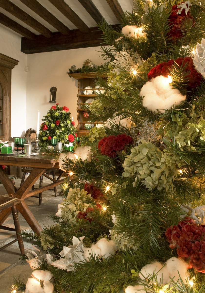Festive holiday room at Hagley Museum with a decorated tree and seasonal décor