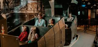 Titanic-Belfast-Shipyard-Ride