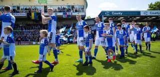 Bristol Rovers players at Memorial Stadium in North Bristol - credit JMP Photography