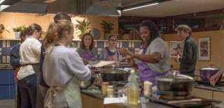Migrateful cookery class