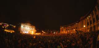 Siren Bristol at night in Harbourside Ampitheatre - credit Siren Bristol