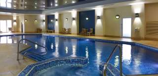Best Western Swimming Pool
