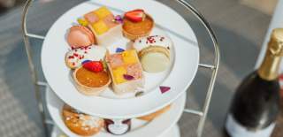 Afternoon tea at Drewton's