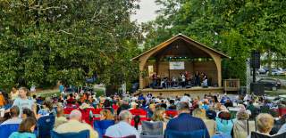 Arts & Entertainment