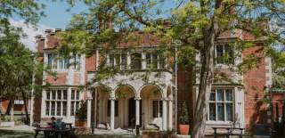 Hastings Museum & Art Gallery