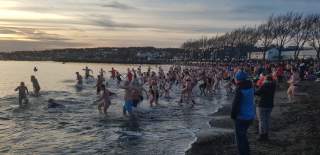 Nyttårsbadet på sjøbadet i Moss