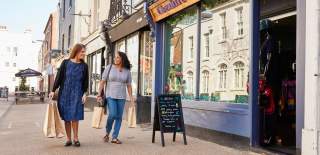 Cheshire Cat Clothing – a brand new bohemian festival-esque clothing store in Southampton.