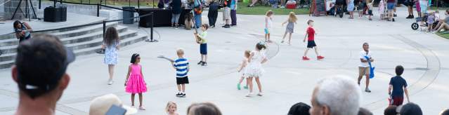 Groovin on the Green