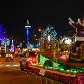 Gatlinburg's Guide to the Fantasy of Lights Christmas Parade