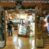 The Gatlinburlier Tobacconist