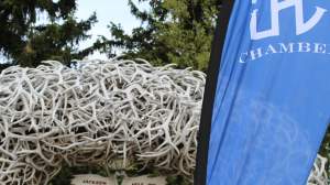 jackson hole chamber flag and antler arch