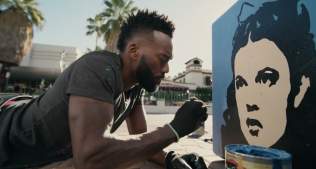 Tysen Knight Paints Pop Urban Art in Palm Springs
