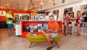 Just Fabulous: Palm Springs’ Chic Bookstore & Gift Shop