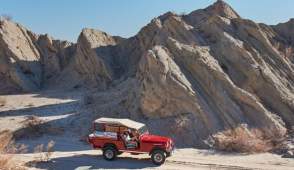 red jeep tours