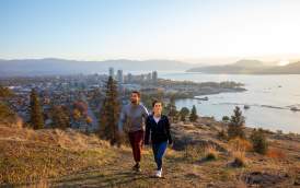 Couple Hiking at Knox Mountain Park 1