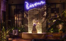 Bisous Wine Garden - Eliza Jane Hotel