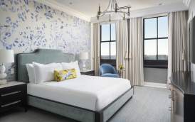 Ritz-Carlton Room