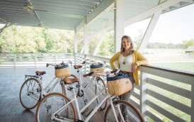 Anne Poarch | Basket & Bike