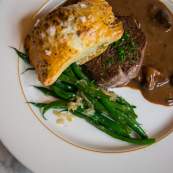 Broussard's