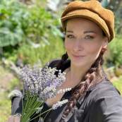 Amanda Robinson | Gallery5 | Jackson Ward