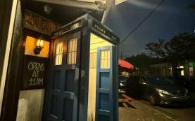 Crown and Anchor Pub - Algiers Point