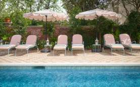 The Chloe - Pool