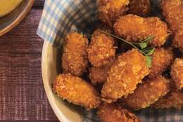 Lobster scampi bites