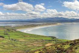 Kerry_Dingle_Inch_Beach_Wide_Sandy_Beaches_Photo_by_Irelands_Content_Pool