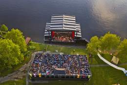 Operafest Røykenvik dronebilde