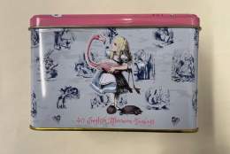 Alice Tea Tin