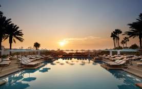 Waldorf Astoria Pool