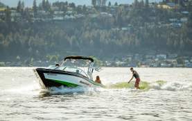 Wake Surfing on Okanagan Lake (4)