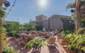 Rooftop Bar and Pool - The Barnett New Orleans