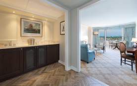 Windsor Court Hotel - Suite