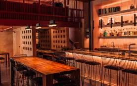 Interior - Acamaya