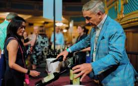 Vinola - New Orleans Wine & Food Experience