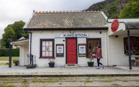 Kingston Flyer Cafe & Bar