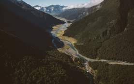 The Siberia Experience flying over Mount Aspiring National Park