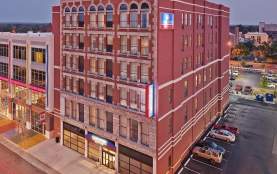 Candlewood Suites