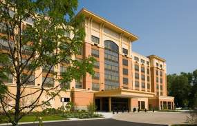 The exterior of the Sheraton Tarrytown.