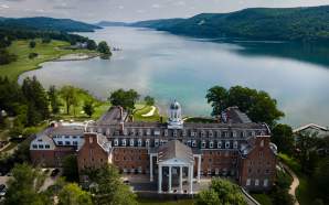 The Otesaga Resort Hotel