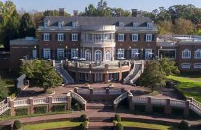 Win a VIP Weekend at LIV Golf Virginia 2025