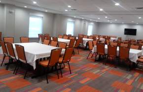 Home2 Suites Woodbridge Potomac Mills